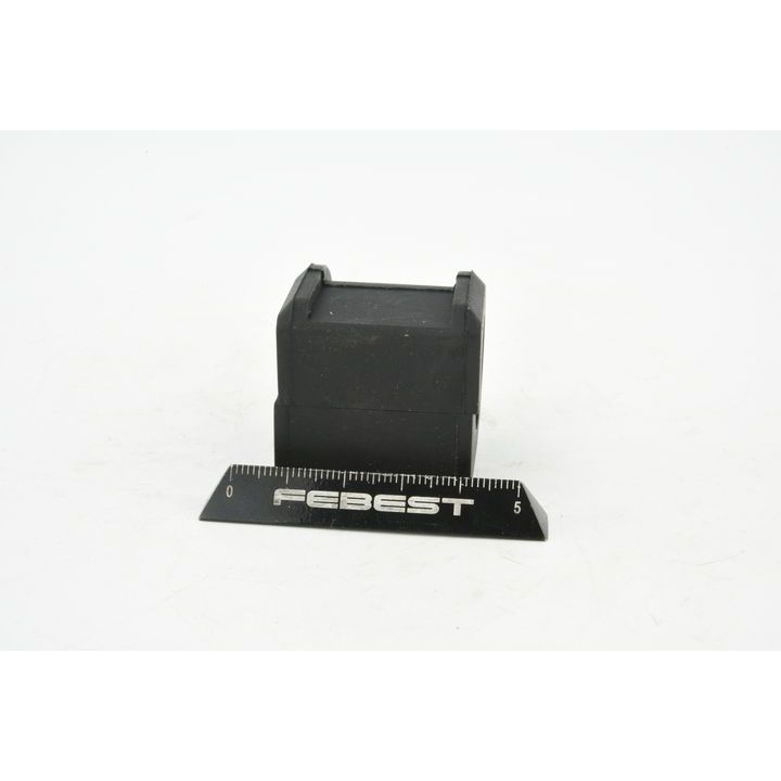 Skersinio stabilizatoriaus įvorių komplektas FEBEST MZSB-PRF