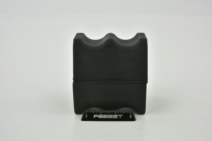 Skersinio stabilizatoriaus įvorių komplektas FEBEST NSB-R51MF