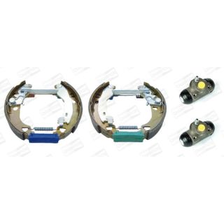 Stabdžių trinkelių komplektas CHAMPION 381406CH