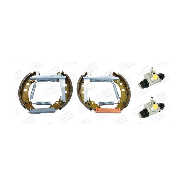 Stabdžių trinkelių komplektas CHAMPION 381447CH