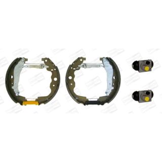 Stabdžių trinkelių komplektas CHAMPION 381522CH