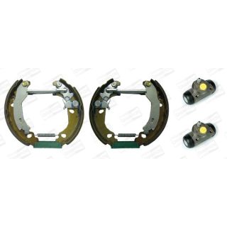 Stabdžių trinkelių komplektas CHAMPION 381527CH