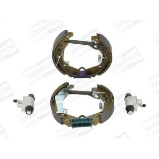 Stabdžių trinkelių komplektas CHAMPION 381534CH