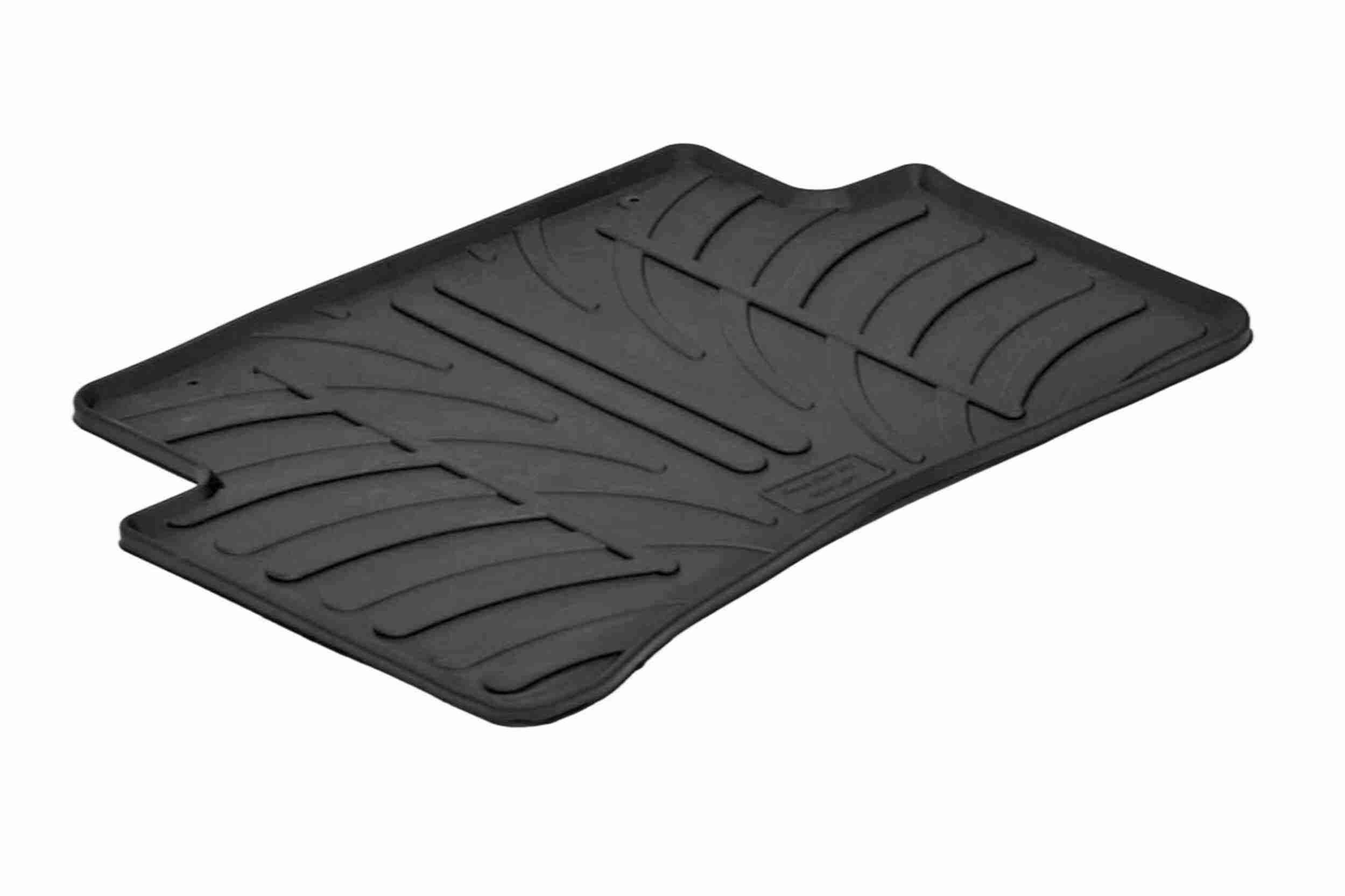 Grindų kilimėlių rinkinys VAICO V46-1946