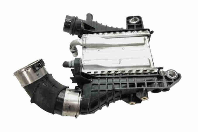 Tarpinis suslėgto oro aušintuvas, kompresorius VEMO V46-60-0091