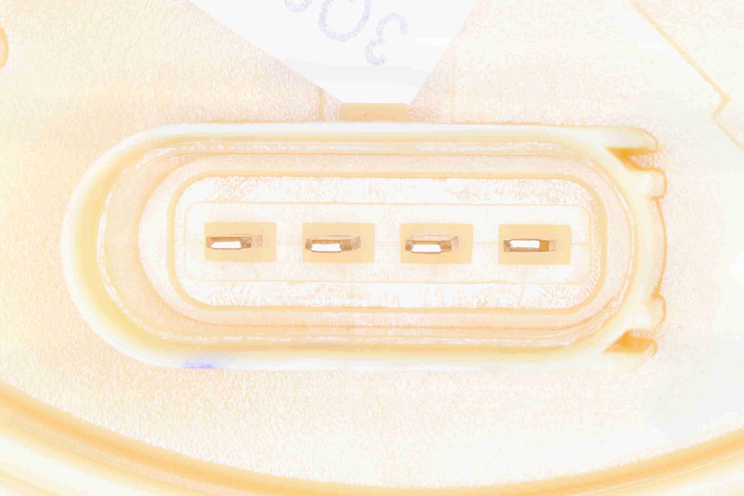 Degalų tiekimo blokas VEMO V10-09-0015