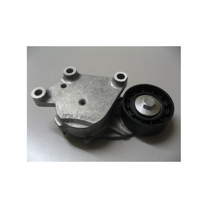 Diržo įtempiklis, V formos rumbuotas diržas CORAM C890