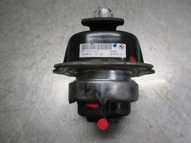 Variklio pagalvė BMW originalas 22116793018