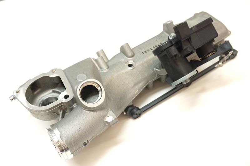 Įsiurbimo kolektorius dešinės pusės originalas A6420907737