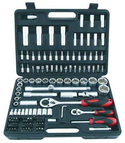 Galvučių rinkinys 1/2"+1/4"CV 121 vnt