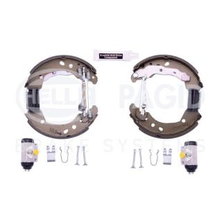 Stabdžių trinkelių komplektas HELLA 8DB 355 004-821